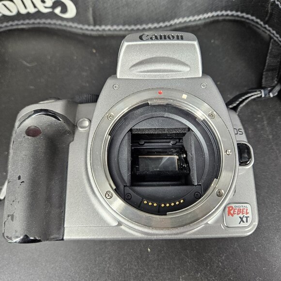 Vintage Canon EOS Digital Rebel XT Camera Body 8MP Made in Japan AS IS Parts Rep - Picture 4 of 12